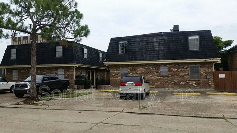 Charming 2-bedroom townhome- Housing Choice Voucher Accepted property image